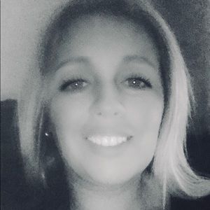 Meet your Posher, Telia